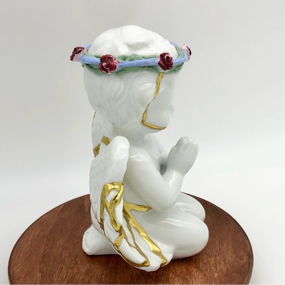 Kintsugi Angel Kneeling Praying Porcelain Cherub Gold Crack Personal Growth Gift - Picture 6 of 11